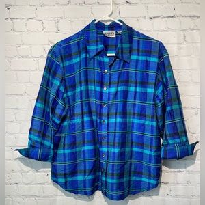 Chico’s d•e•s•i•g•n size 2 =large blue & green plaid